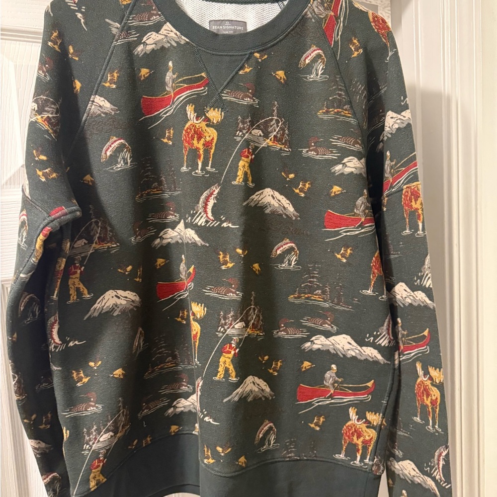 L.L. Bean Signature Heritage Sweatshirt Print - Spruce Scenic